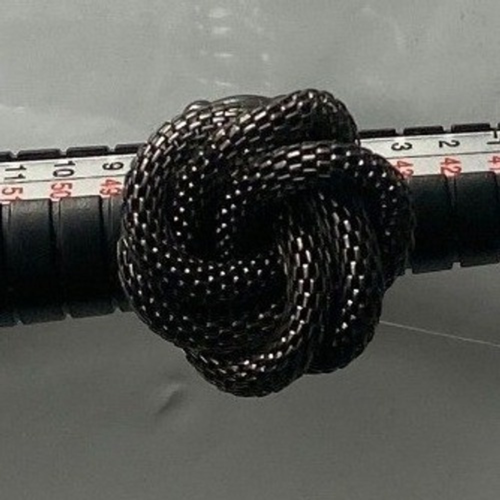 Womens Silver tone Knot Ring Size 3.75 adjustable Statement Ring